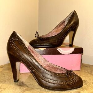 Seychelles Wingtip Heels